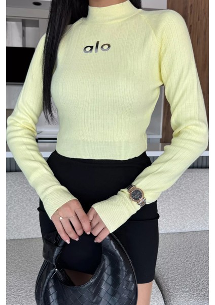 Ön Baskılı Crop Top Triko Bluz (S,m,l Uyumludur) P-00018189 fiyatları