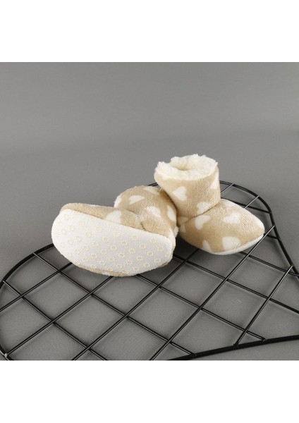 Kaydırmaz Tabanlı Kalp Baskılı Çocuk Bebek Panduf Unisex fırsatları