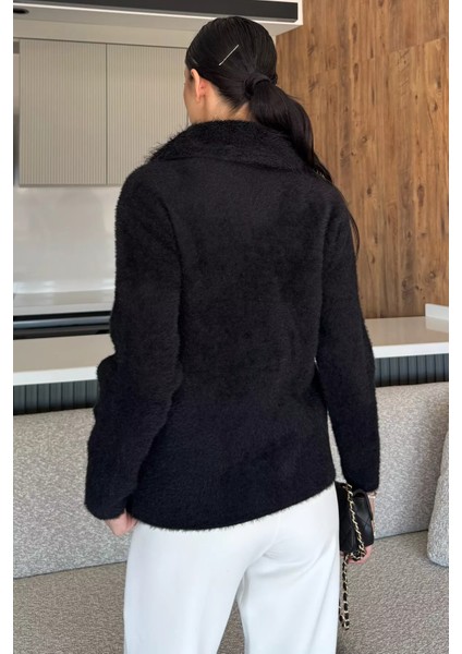 Kadın Peluş Yaka Çift Cepli Yumoş Triko Ceket P-00018360 fırsatları