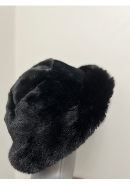 Kadın Kışlık Peluş Şapka – Tesettüre Uygun, Sıcak Tutan (60-62 Cm) fırsatları