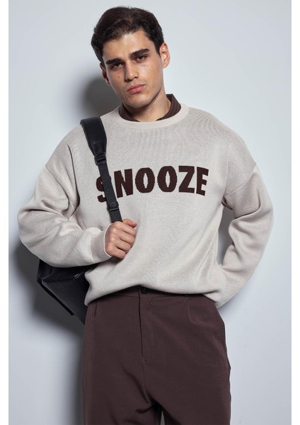 Erkek Oversize Yazı Baskılı Kazak Bej