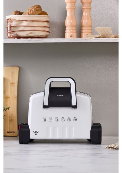 Beyaz Izgara ve Tost Makinesi 1800W, 4 Dilim Kapasiteli, Şık ve Kullanışlı fiyatları