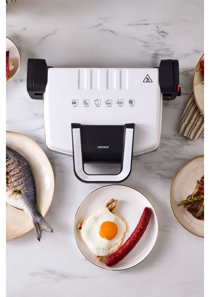 Beyaz Izgara ve Tost Makinesi 1800W, 4 Dilim Kapasiteli, Şık ve Kullanışlı