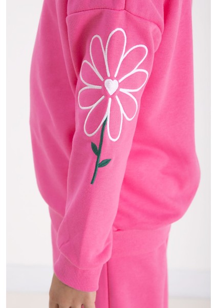 Pembe Kolları Papatya Nakışlı Bisiklet Yaka Kız Çocuk Eşofman Takımı 22743 fırsatları