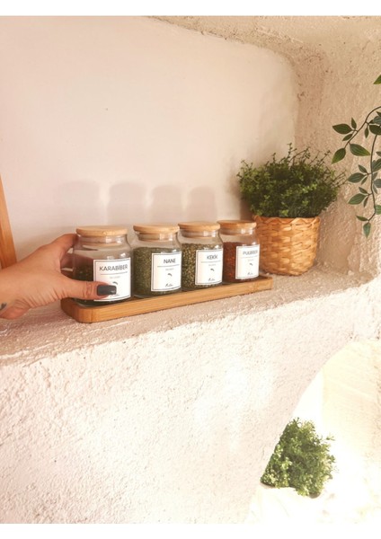 Bambu Kapaklı 4'lü Cam Baharat Seti, 16 Etiketli ve Vakumlu Kapaklı Tasarım