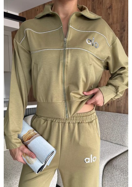 Kadın Şeritli Bel Lastikli Palazzo Pantolon Fermuarlı Sweat Ikili Takım P-00018397 modelleri