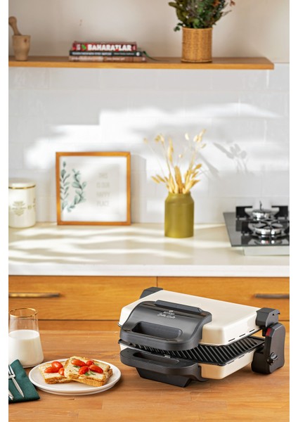 Krem Bej Tost Makinesi ile Lezzetli Tostlar Yapın, Pratik ve Şık Tasarım. modelleri