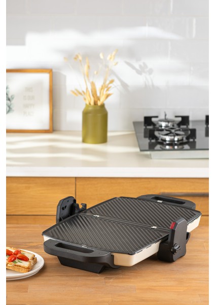 Krem Bej Tost Makinesi ile Lezzetli Tostlar Yapın, Pratik ve Şık Tasarım. indirimleri