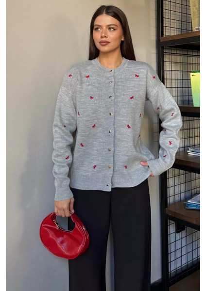 Kadın Fiyonk Nakışlı Triko Hırka P-00018424