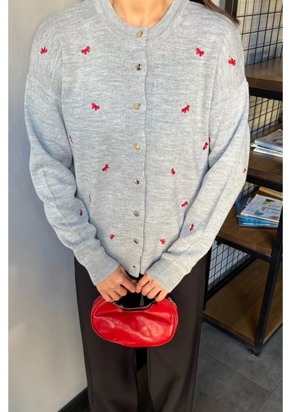 Kadın Fiyonk Nakışlı Triko Hırka P-00018424 fiyatları