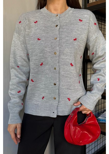 Kadın Fiyonk Nakışlı Triko Hırka P-00018424 modelleri