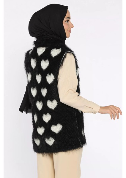 Kadın Kalpli Sakallı Triko Yelek (S-M-L Uyumludur) P-00018368 modelleri