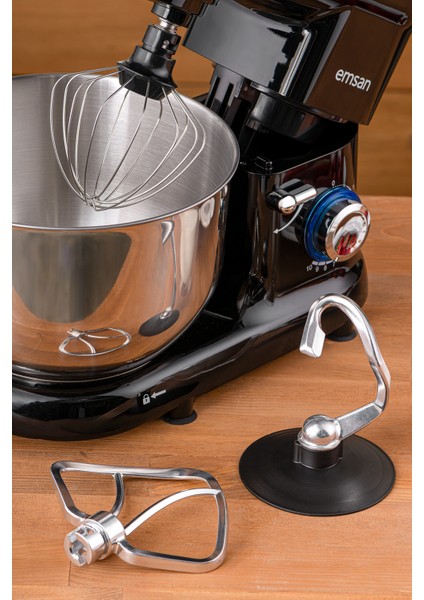 Güçlü ve Şık Stand Mikser, Siyah, 1300W, 5,5l Kapasite, Kullanışlı ve Dayanıklı fırsatları