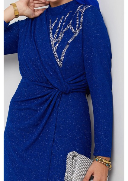 Eylül Tesettür Abiye Saks modelleri