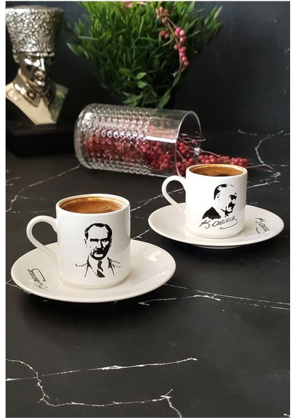 Şık 2 Kişilik Beyaz Kahve Fincan Takımı, Modern Tasarım, Şıklık ve Kullanışlılık Sağlar. fiyatları