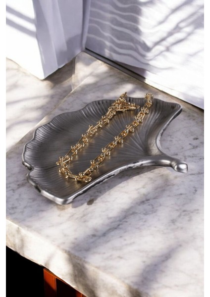 Şık Takı ve Makyaj Düzenleyici, Gümüş Renk, Eskitme Detaylı, 19 Parça Modeli