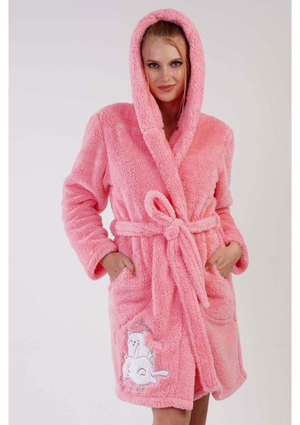 Kadın Pembe Renk Welsoft Kumaş Kapüşonlu Cepli Kuşaklı Midi Boy Sabahlık C9T5N0603