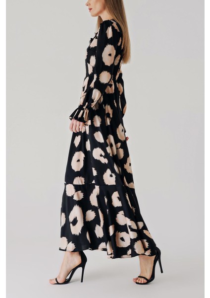 Siyah Somon Kolları ve Yakası Fırfır Detaylı Uzun Elbise 94413 fiyatları