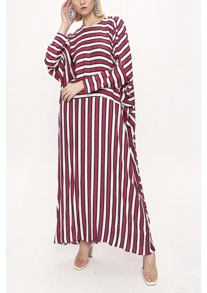 Kırmızı Beyaz Çizgili Bol Kesim Elbise 94059 indirimleri