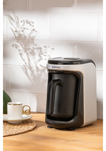 Sütlü Türk Kahvesi Makinesi, Pratik ve Şık Siyah Renkli Kahve Keyfi