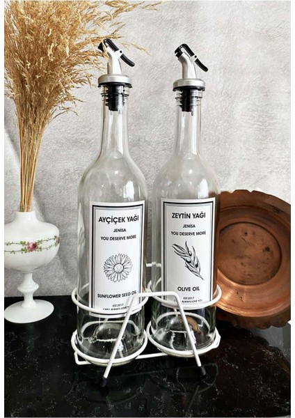 Şeffaf 750 ml Standlı Akıtıcı Yağlık, Beyaz Etiketli, Şık ve Kullanışlı Tasarım