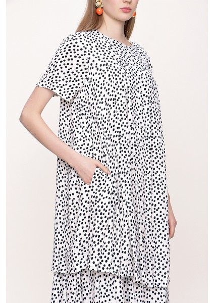 Ekru Siyah Volanlı Bol Kesim Kısa Kol Elbise 93388 modelleri