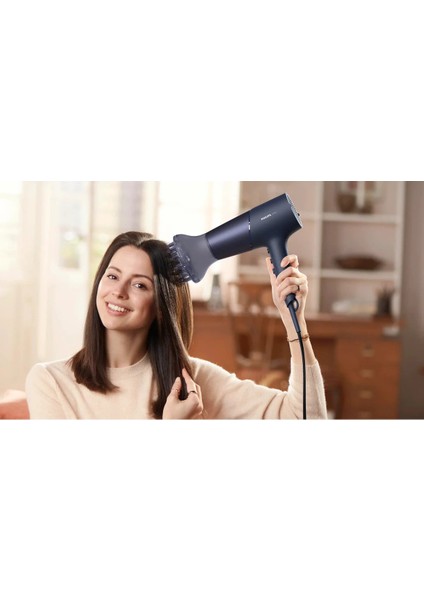 Iyonik Saç Kurutma Makinesi, 2300W, 3 Isı, 2 Hız, Lacivert Renk