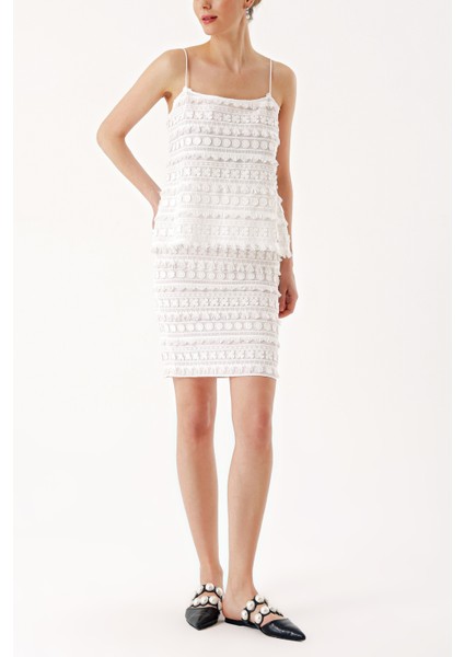 Beyaz Ip Askılı Brodeli Bluz 19740