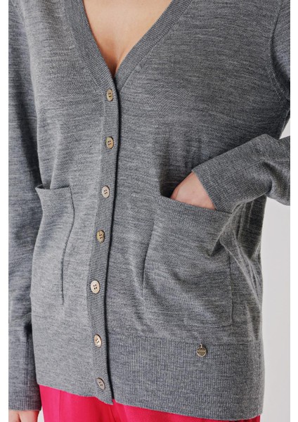 Gri V Yaka Yünlü Uzun Triko Hırka 28867 indirimleri