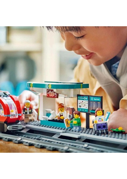 Bfs LEGO City Şehir Merkezi Tramvay Istasyonu 60423 fırsatları