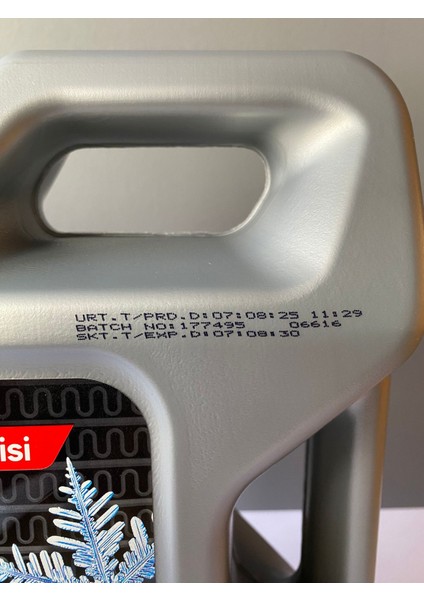 Yeşil Renkli 3 Litre Inorganik Antifriz (Mavi Yerine De Geçer.) (08/2025 Üretim) fiyatları