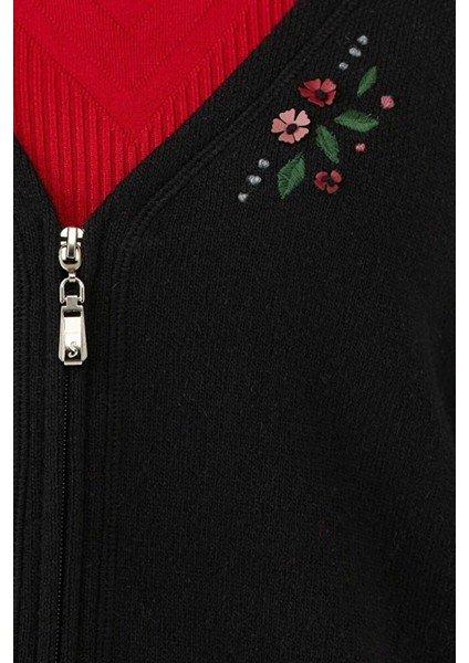 Kadın Çiçek Nakışlı Cepli Fermuarlı Triko Ceket - Siyah modelleri