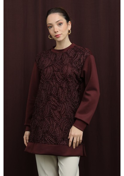 Kadın Ön Kısmı Dantel Detaylı Şık Görünümlü Üst Düzey Tunik