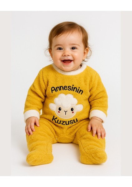 Kuzu Desenli Hardal Peluş Bebek Tulum - Alttan ve Omuzdan Çıtçıtlı - 3/6/9/12 Ay