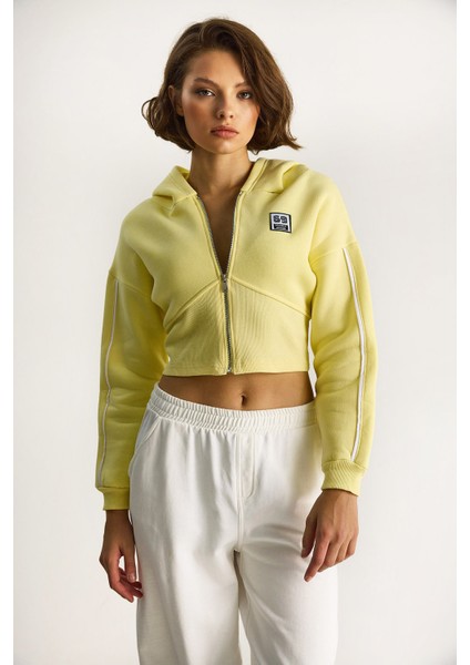 Kadın Kapüşonlu Fermuarlı Korse Detaylı Şardonlu Crop Hırka fiyatları