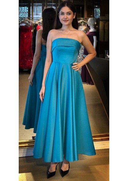 Turkuaz Straplez Yaka Kloş Etekli Saten Midi Abiye Elbise 7647 indirimleri