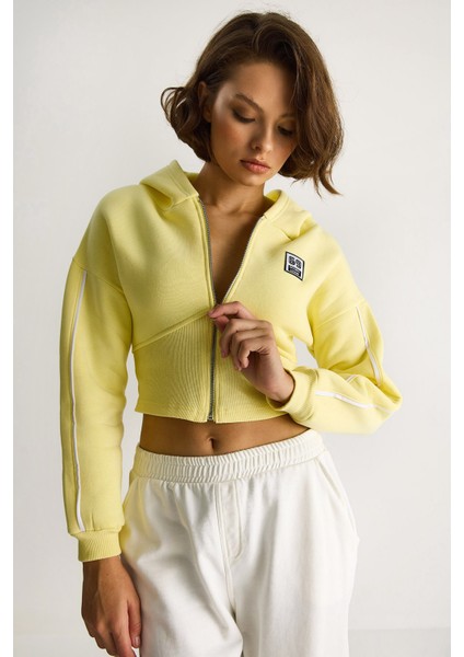 Kadın Kapüşonlu Fermuarlı Korse Detaylı Şardonlu Crop Hırka fırsatları