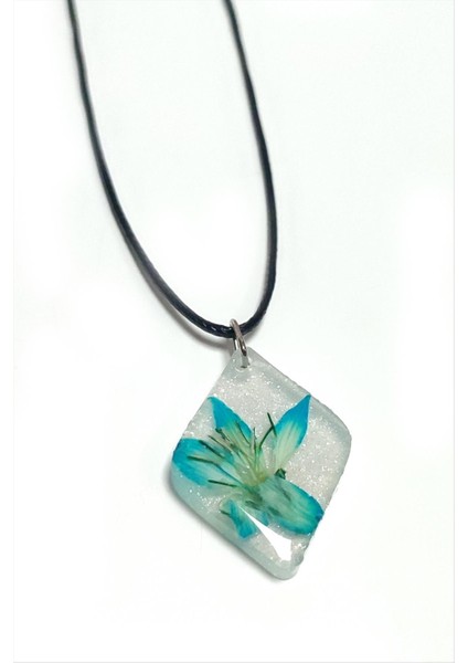 Tesbih Çiçeği Baklava Dilimli Epoksi Kolye fiyatları