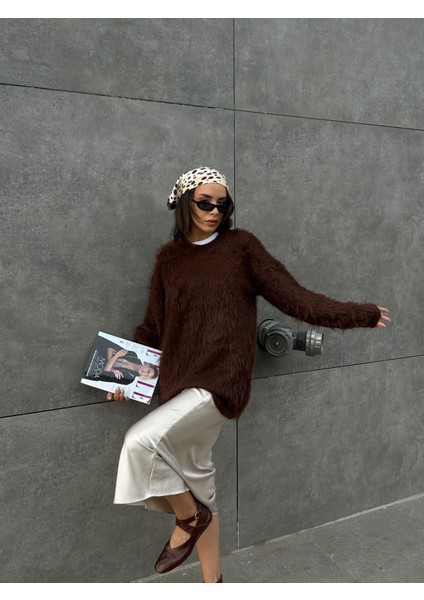 Kadın Kahve Bisiklet Yaka Peluş Kazak 90 fiyatları