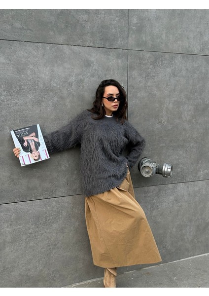 Kadın Antrasit Bisiklet Yaka Peluş Kazak 90 modelleri