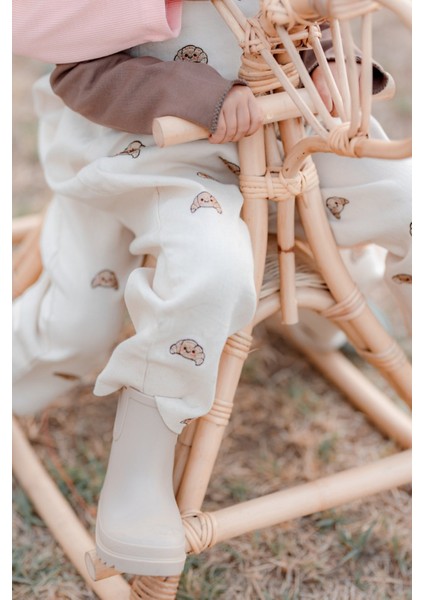 Kruvasan Nakışlı Kız Çocuk Tulum Bej modelleri