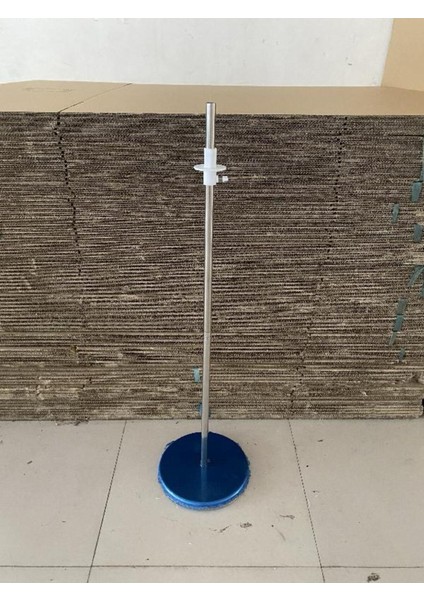 Şık Kadın Prova Mankeni, Vitrin Düzeni ve Sergileme Için Ideal Seçenek modelleri