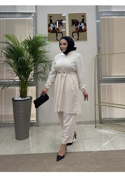 Krem Renk Hakim Yaka Ikili Takım fiyatları