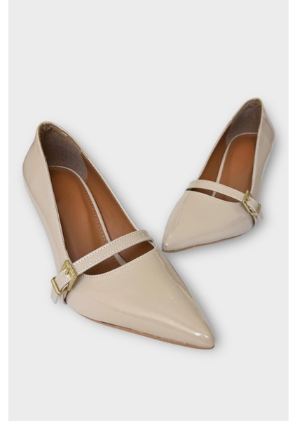 Kadın Tek Bant Tokalı Sivri Burun Topuklu Ayakkabı Bej fırsatları