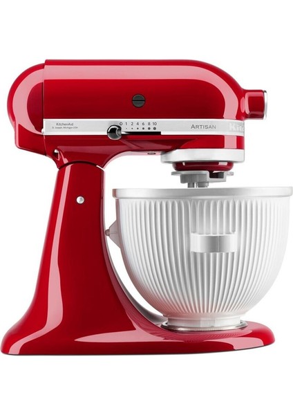 Beyaz Dondurma Aparatı ile Leziz Tatlar Hazırlayın