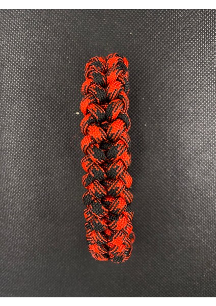 Kırmızı Siyah Paracord Bileklik modelleri