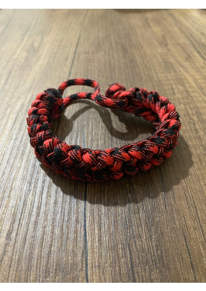 Kırmızı Siyah Paracord Bileklik fırsatları