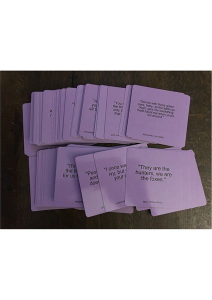 Tüm Swiftie'ler Için En Iyi Oyun Gecesi Keyfi: Swiftie Şarkı Sözü Meydan Okuması Kart Oyunu (Yurt Dışından) fırsatları