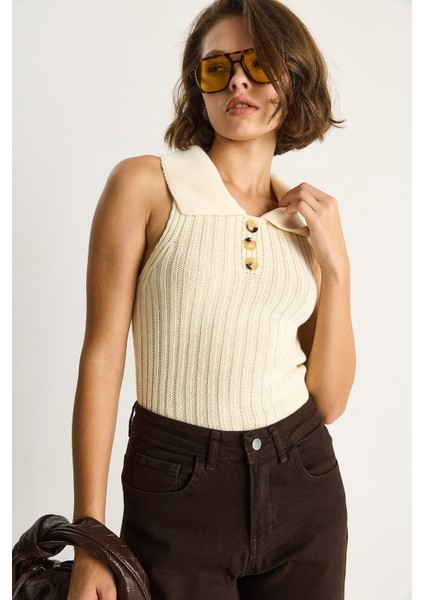 Kadın Yakalı Fitilli Yazlık Triko Bluz indirimleri