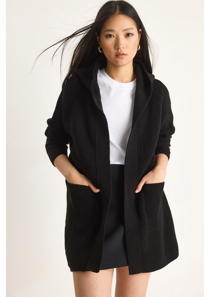 Kadın Kapüşonlu Şal Yaka Kuşaklı Hırka fiyatları